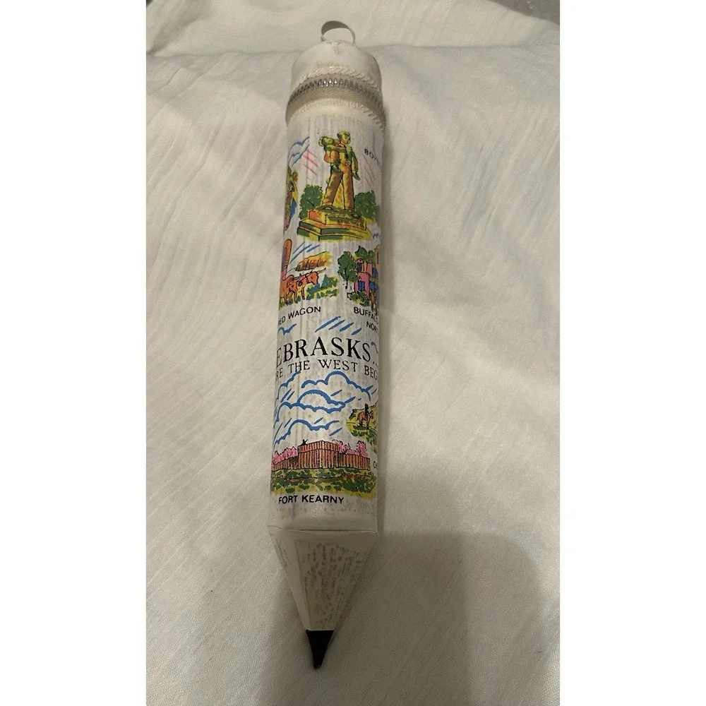 Vintage Nebraska Souvenir Pencil Case White‎ – Lincoln State Capitol Retro 1970s